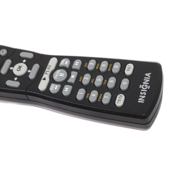 Insignia 1MI1ZZZB062 Audio Remote Control - Picture 3 of 8